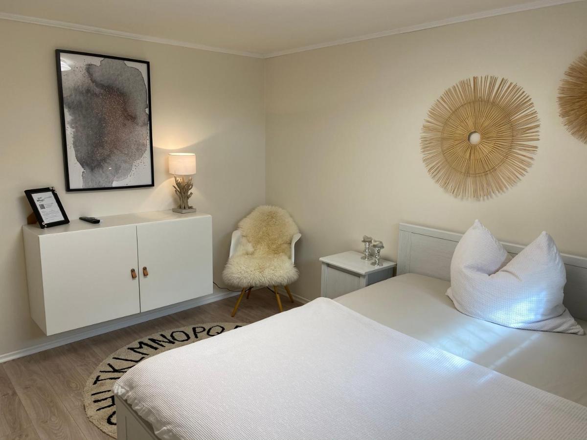 Stylische Wohnung In Ruhiger Lage, Sehr Messenah Laatzen Exterior foto
