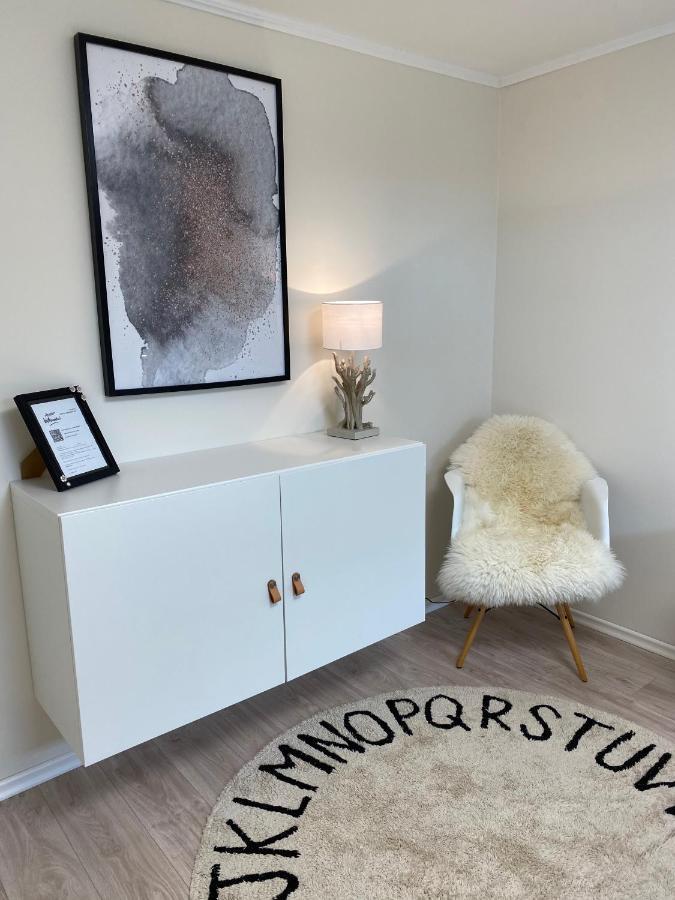 Stylische Wohnung In Ruhiger Lage, Sehr Messenah Laatzen Exterior foto